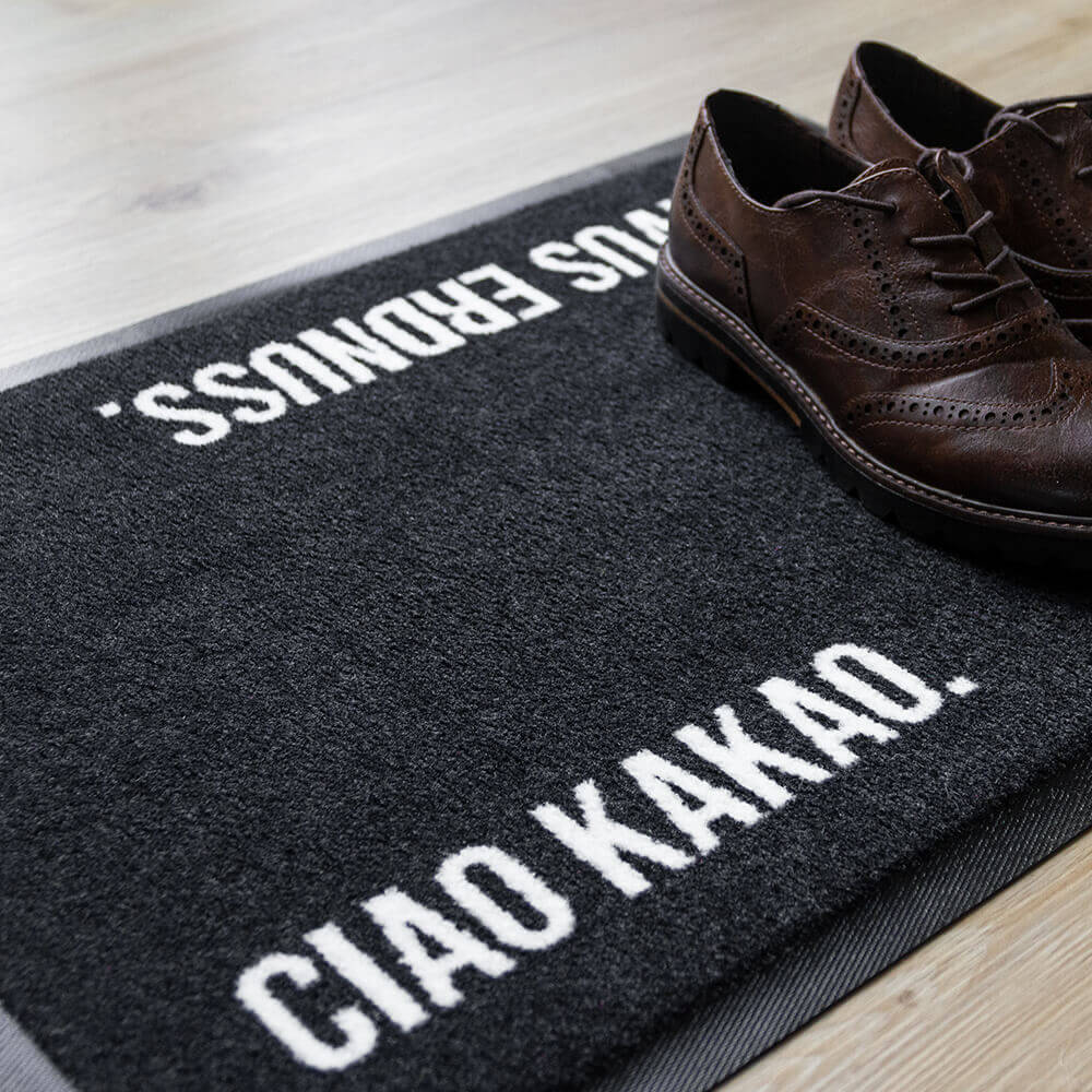 Matacama - Personalisierte Fussabtreter und Fussabstreifer - Lustiges Fussmatten Designs - Servus Erdnuss, Ciao Kakao
