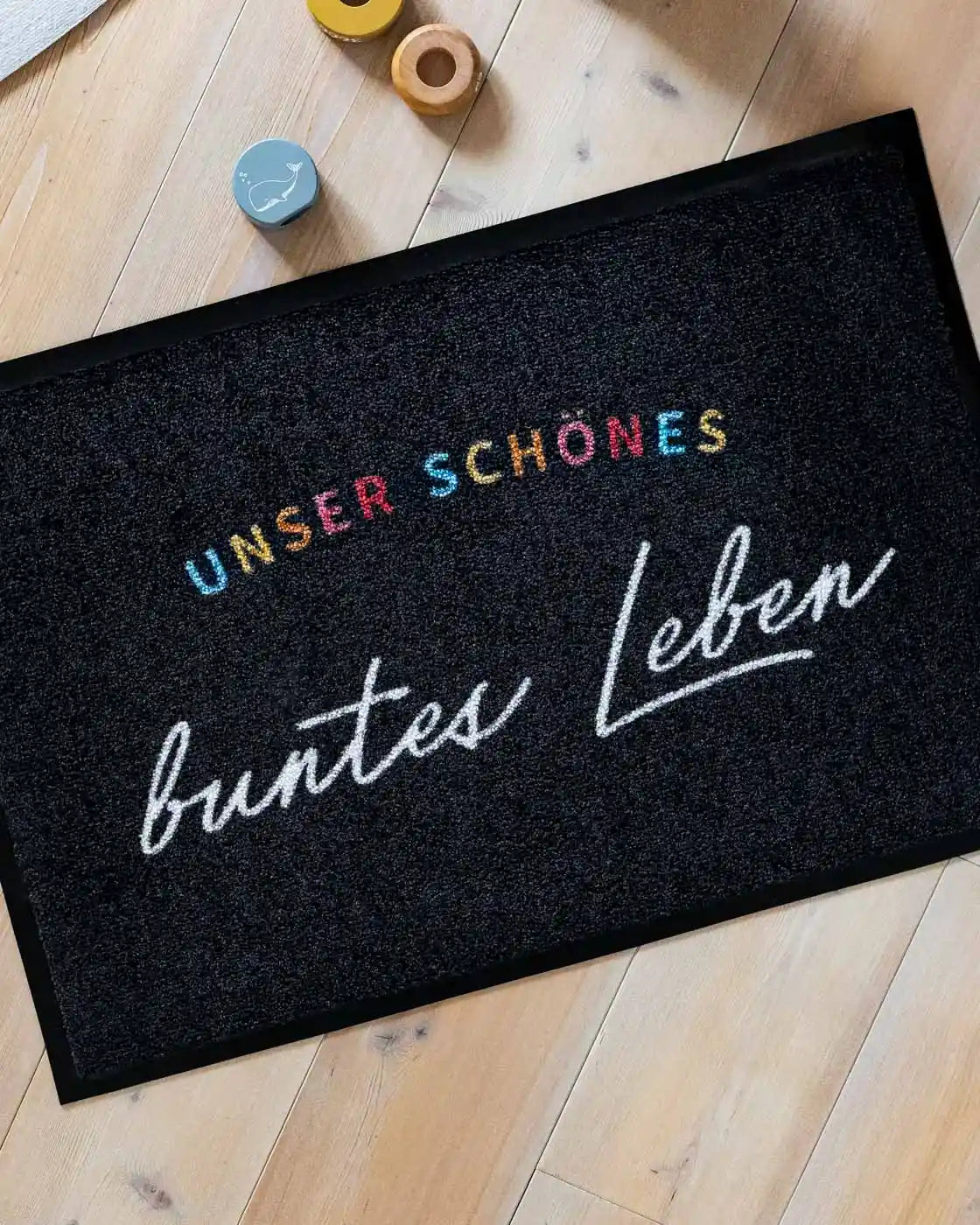 Matacama - Dein Onlineshop für Design Fußmatten - Lustige Fussabtreter - Waschbare Fußabstreifer - Unser schönes buntes Leben