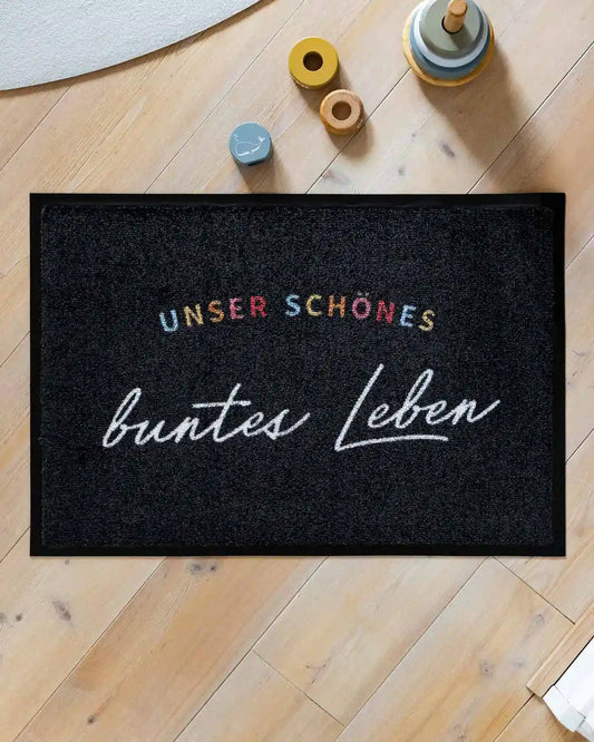 Matacama - Dein Onlineshop für Design Fußmatten - Lustige Fussabtreter - Waschbare Fußabstreifer - Unser schönes buntes Leben