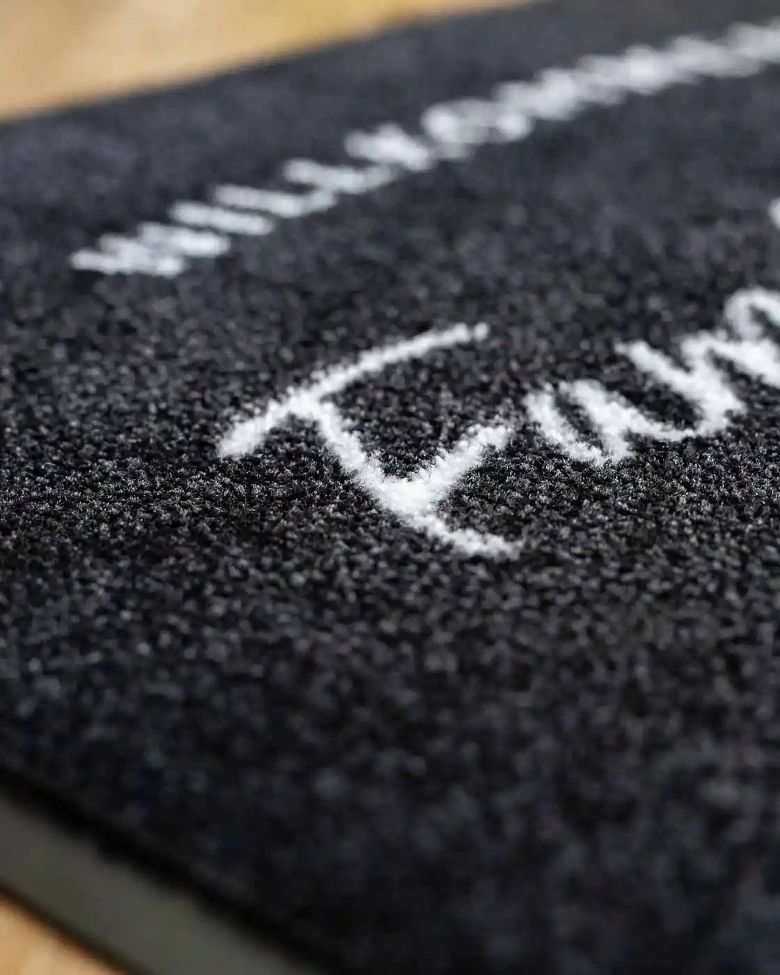 Matacama - Dein Onlineshop für Design Fußmatten - Lustiges Fussabtreter Design - Personalisierte Fußmatte Willkommen bei